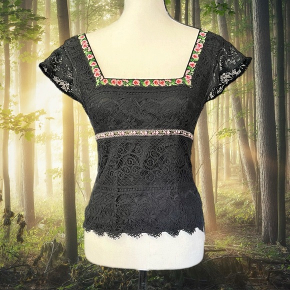 Nanette Lepore Tops - Vintage Nanette Lepore Sheer Lace Floral Ribbon Milkmaid Juliet Top